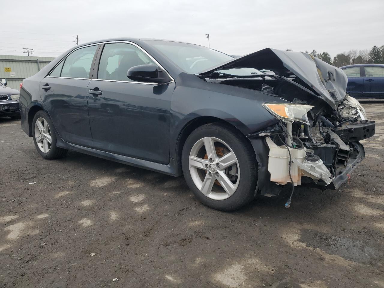 2014 Toyota Camry L - Фото 4