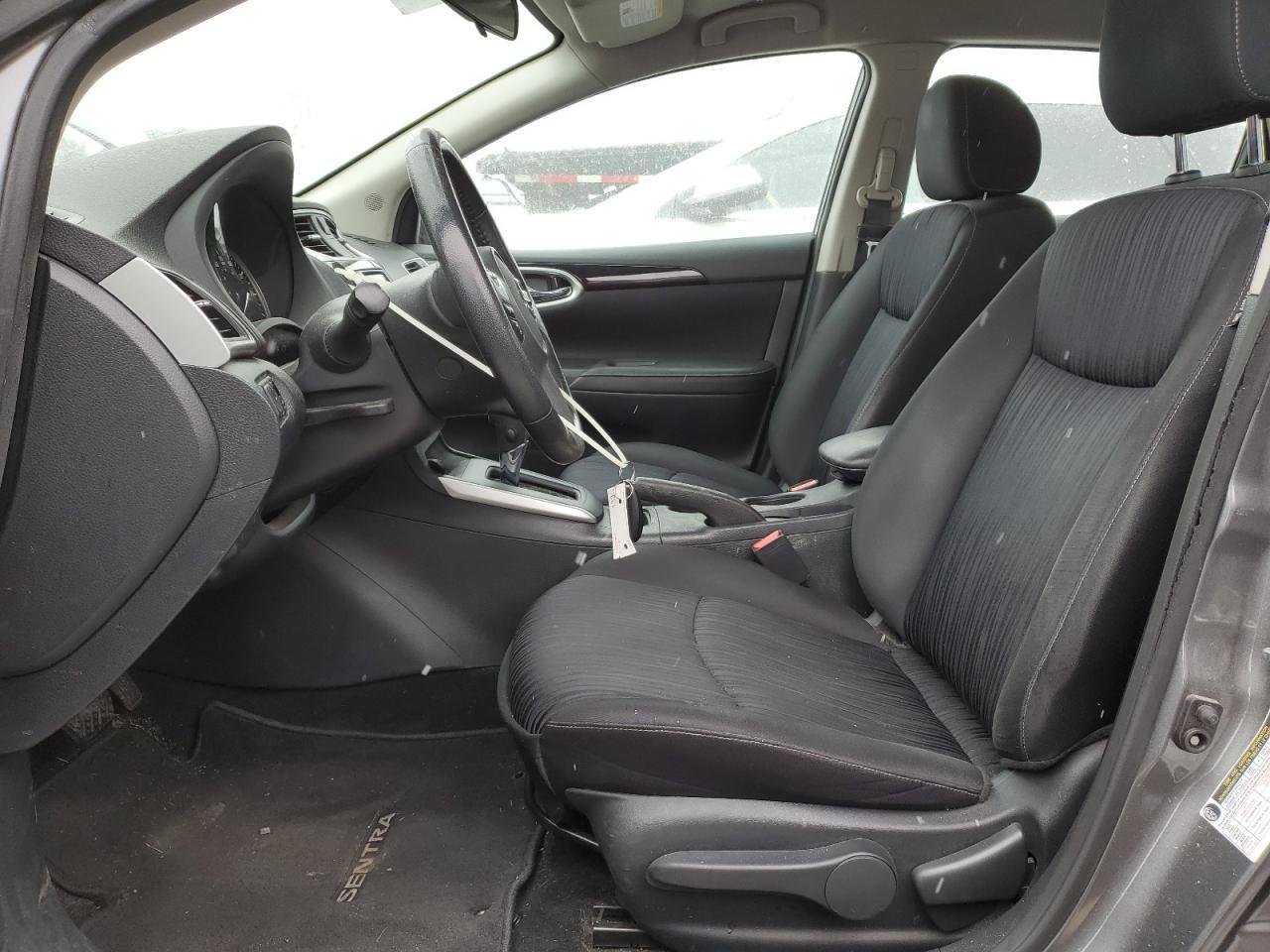 2019 Nissan Sentra S - Image 7