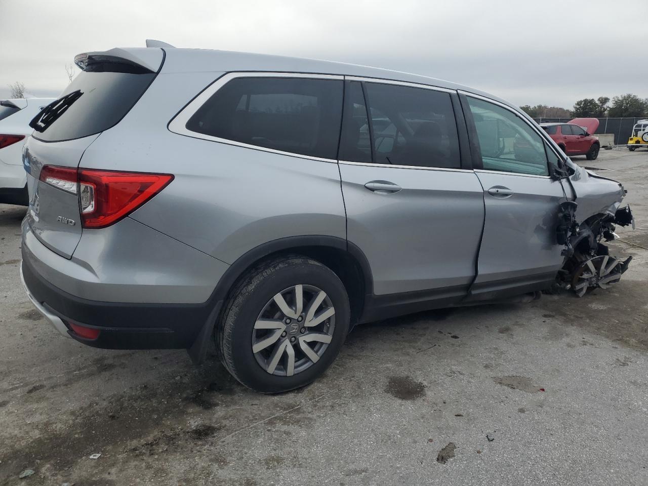 2019 Honda Pilot Ex - Image 3
