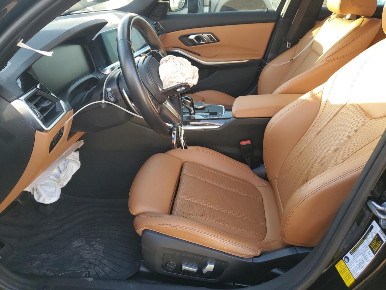 2022 BMW 330I - Фото 7