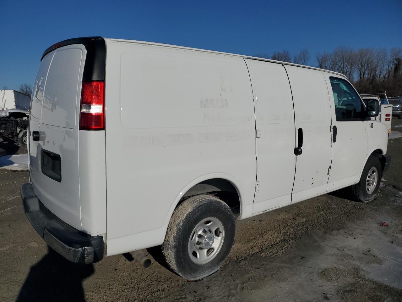 2019 Chevrolet Express G3500 - Image 3