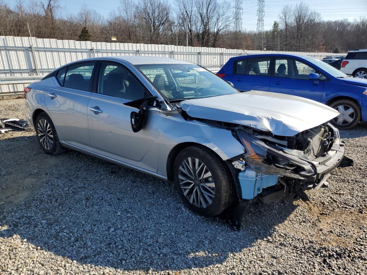 2024 Nissan Altima Sv - Image 4