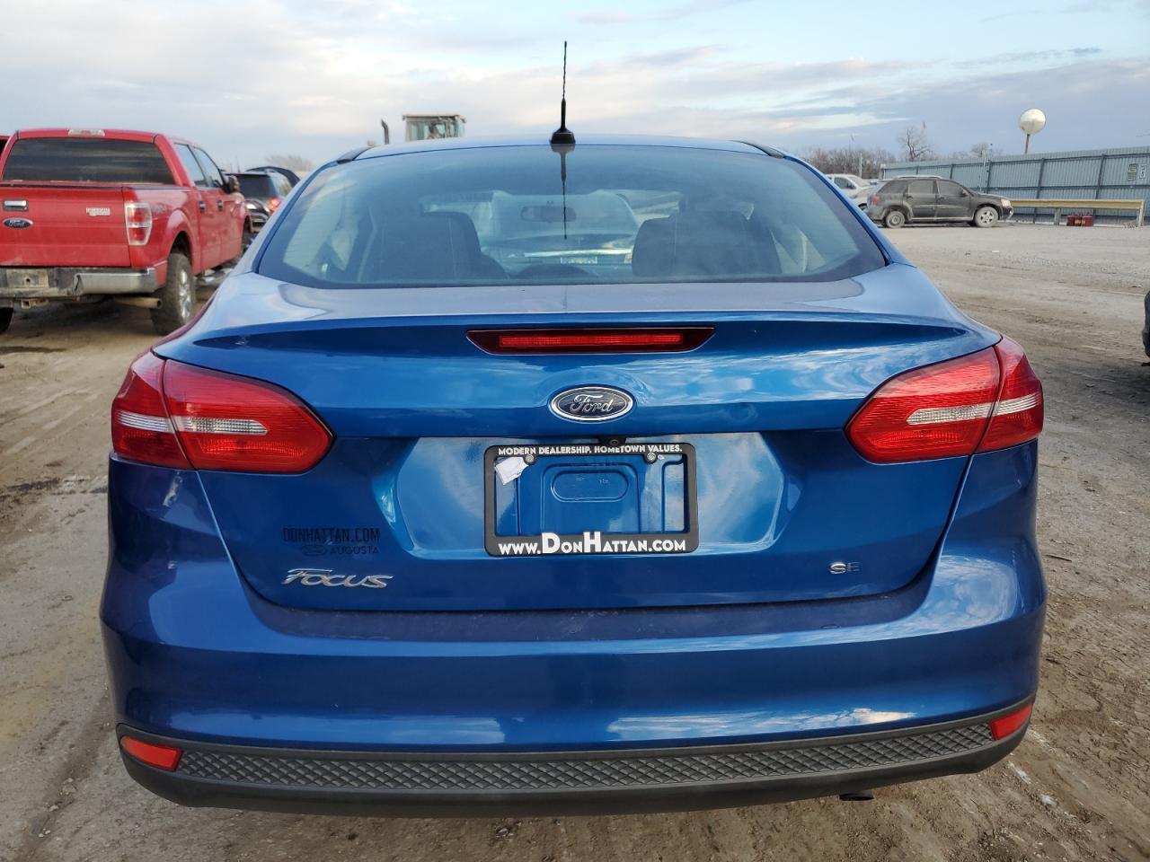 2018 Ford Focus Se - Image 6