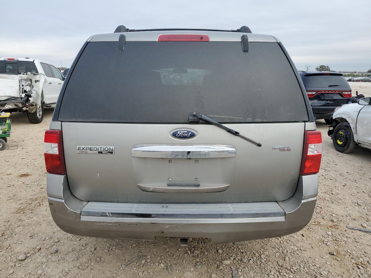 2008 Ford Expedition El Limited - Image 6