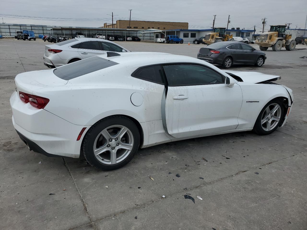 2019 Chevrolet Camaro Ls - Image 3