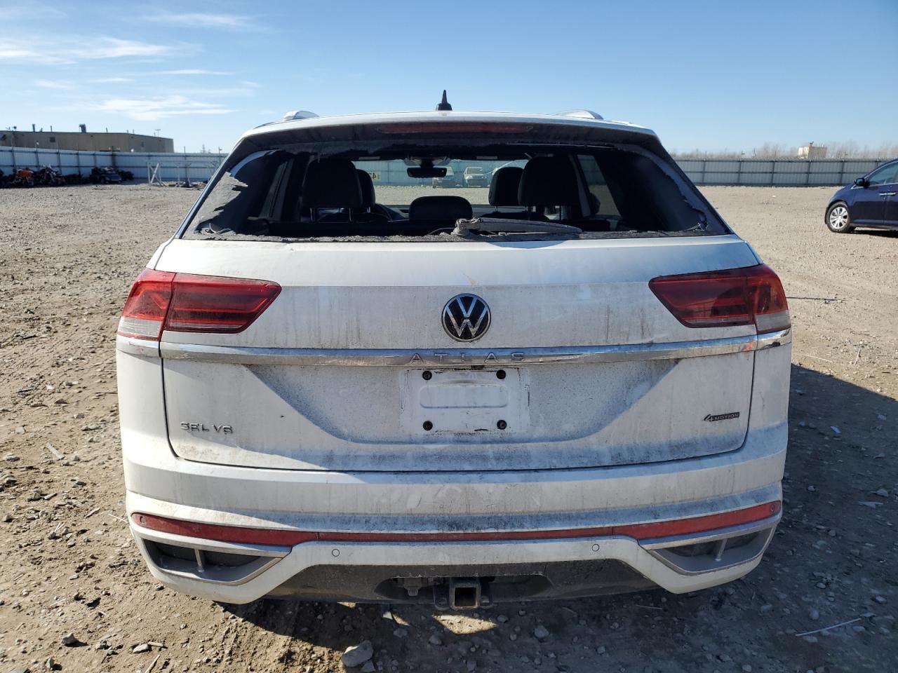 2023 Volkswagen Atlas Cross Sport Sel Premium R-Line - Image 6