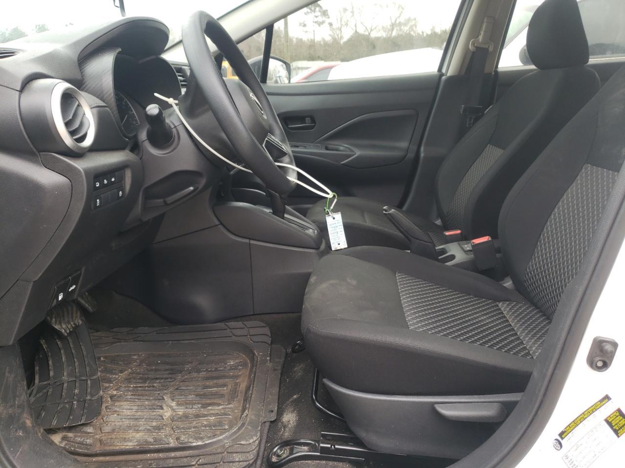2024 Nissan Versa S - Image 7