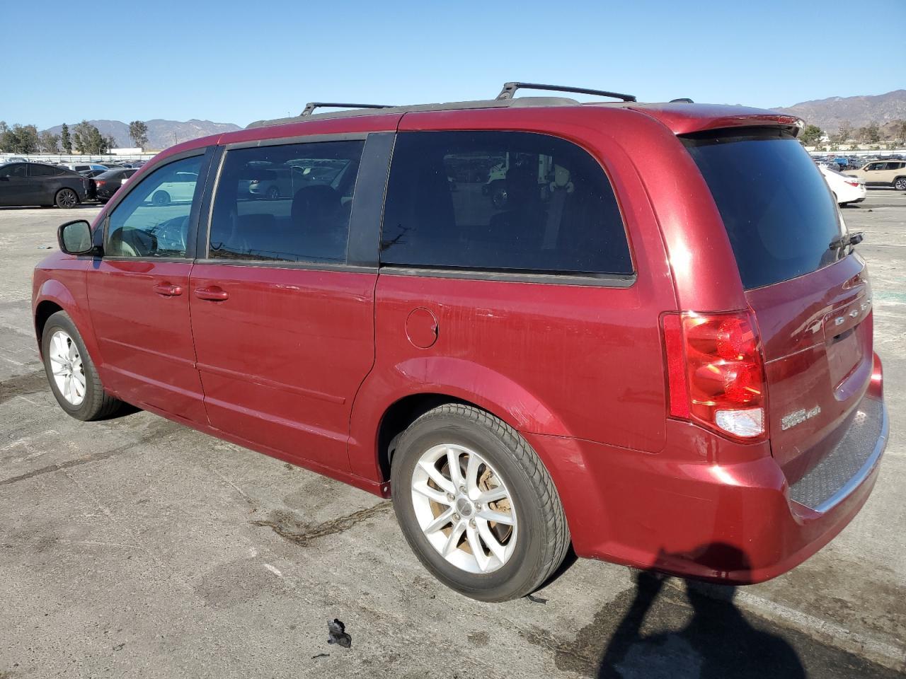 2016 Dodge Grand Caravan Sxt - Image 2