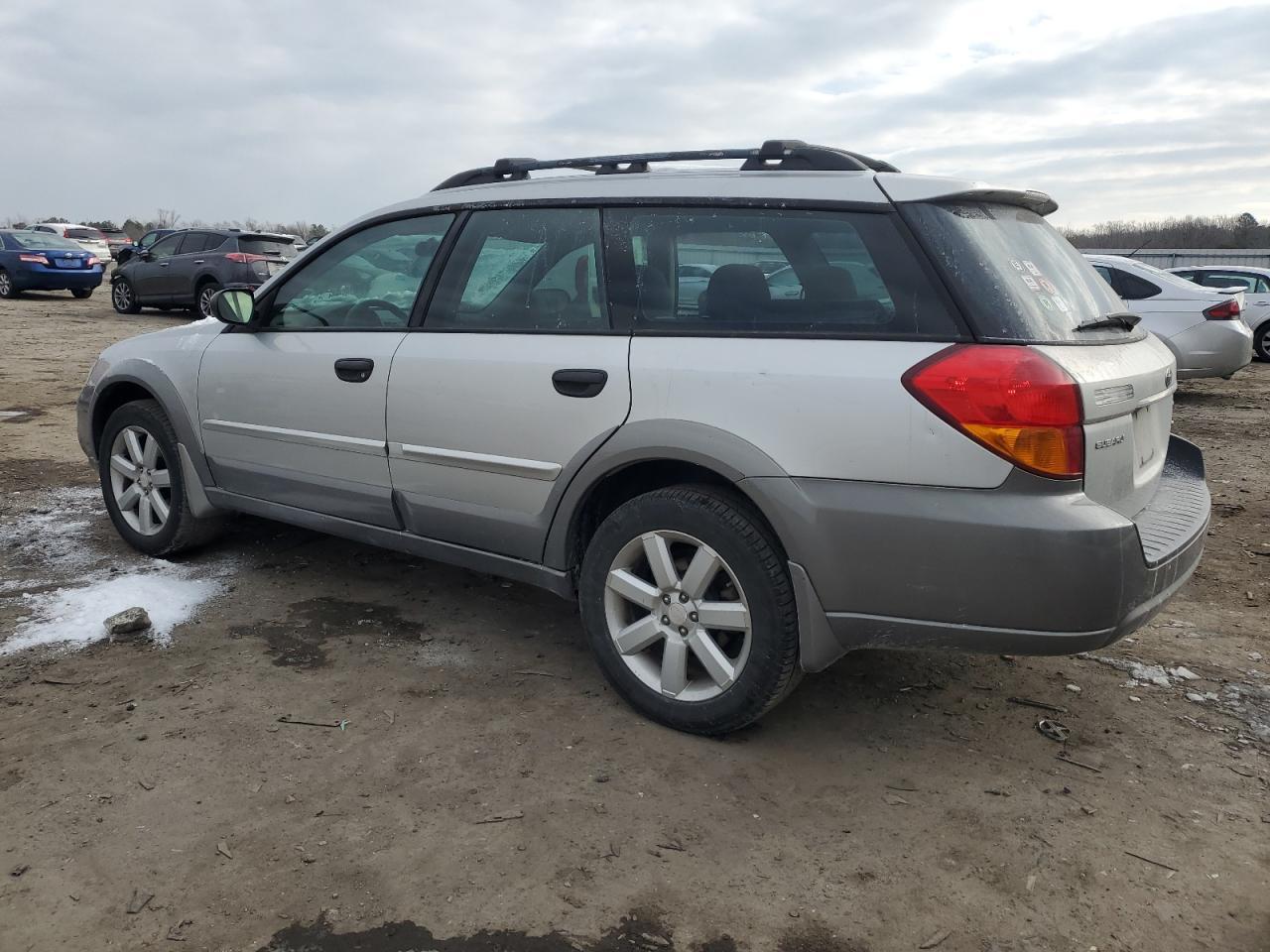 2007 Subaru Outback Outback 2.5I - Image 2