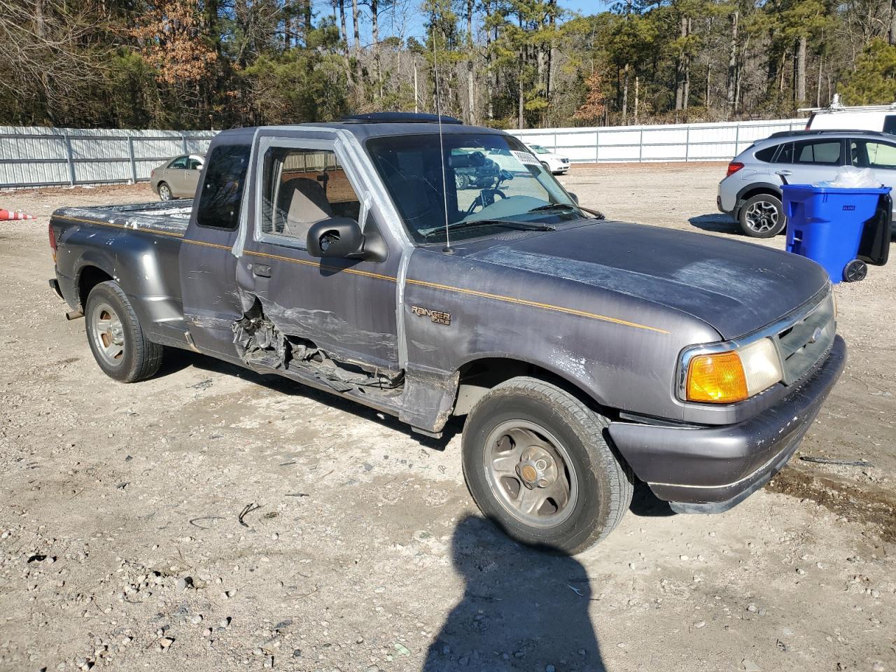 1996 Ford Ranger Super Cab - Image 4
