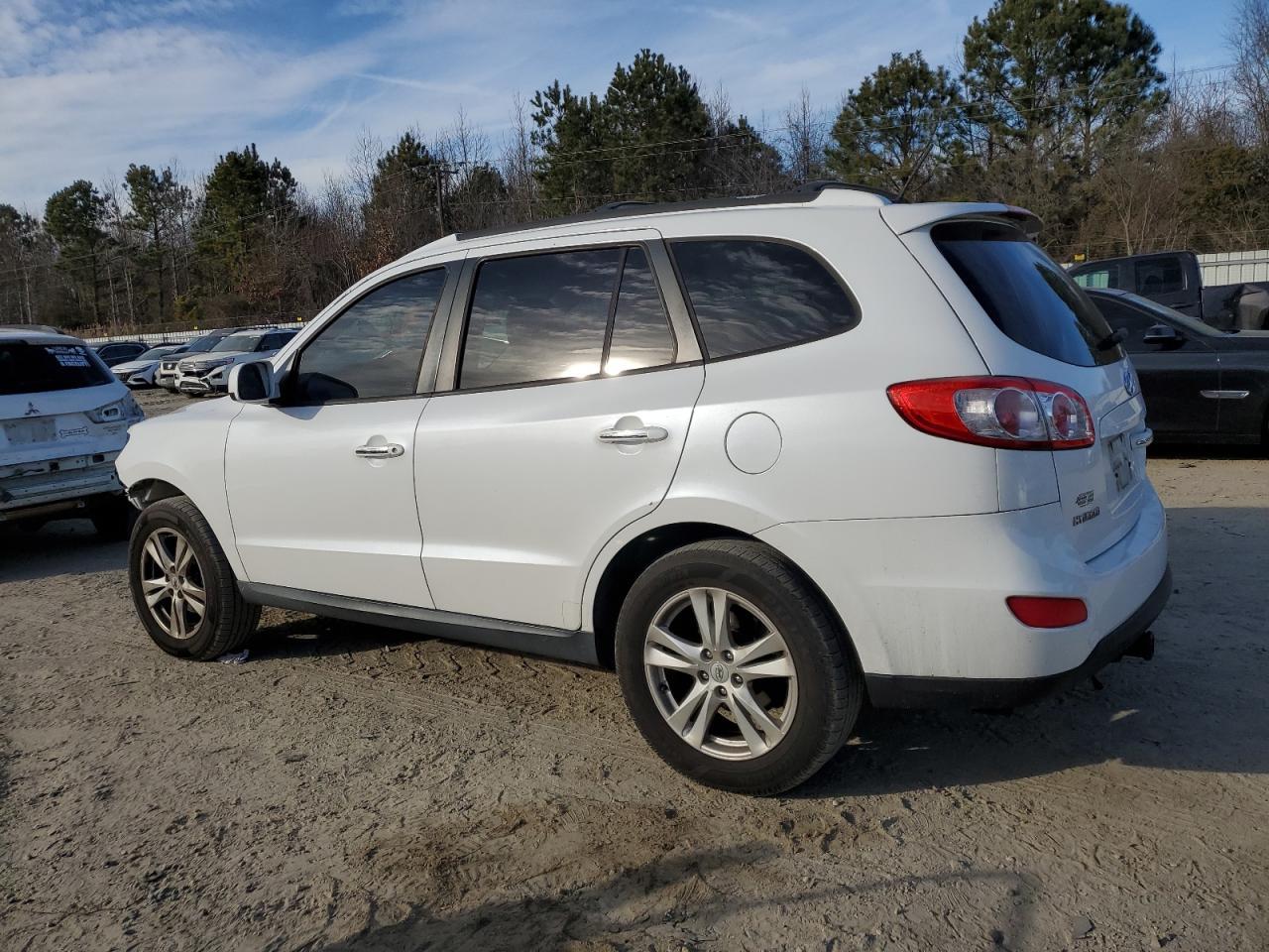 2011 Hyundai Santa Fe Limited - Image 2