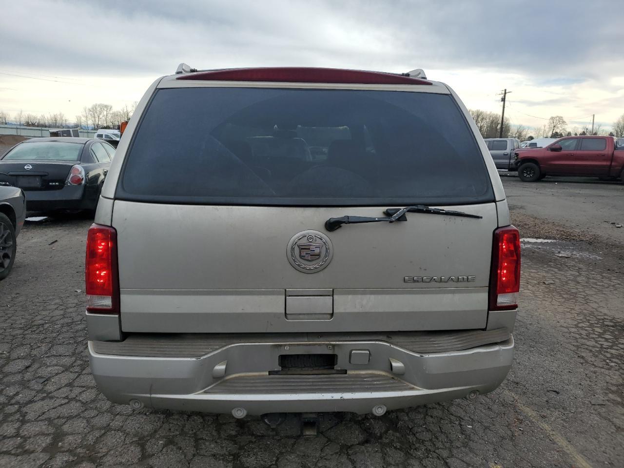 2004 Cadillac Escalade - Фото 6