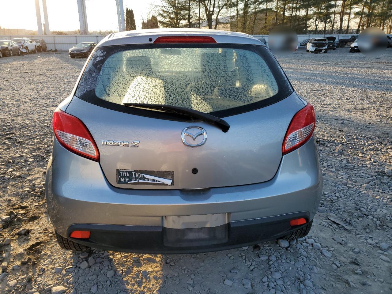2014 Mazda Mazda2 Sport - Фото 6