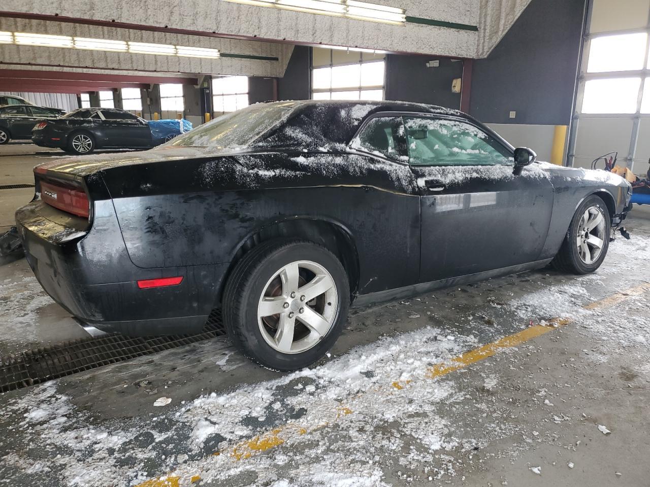 2013 Dodge Challenger Sxt - Фото 3