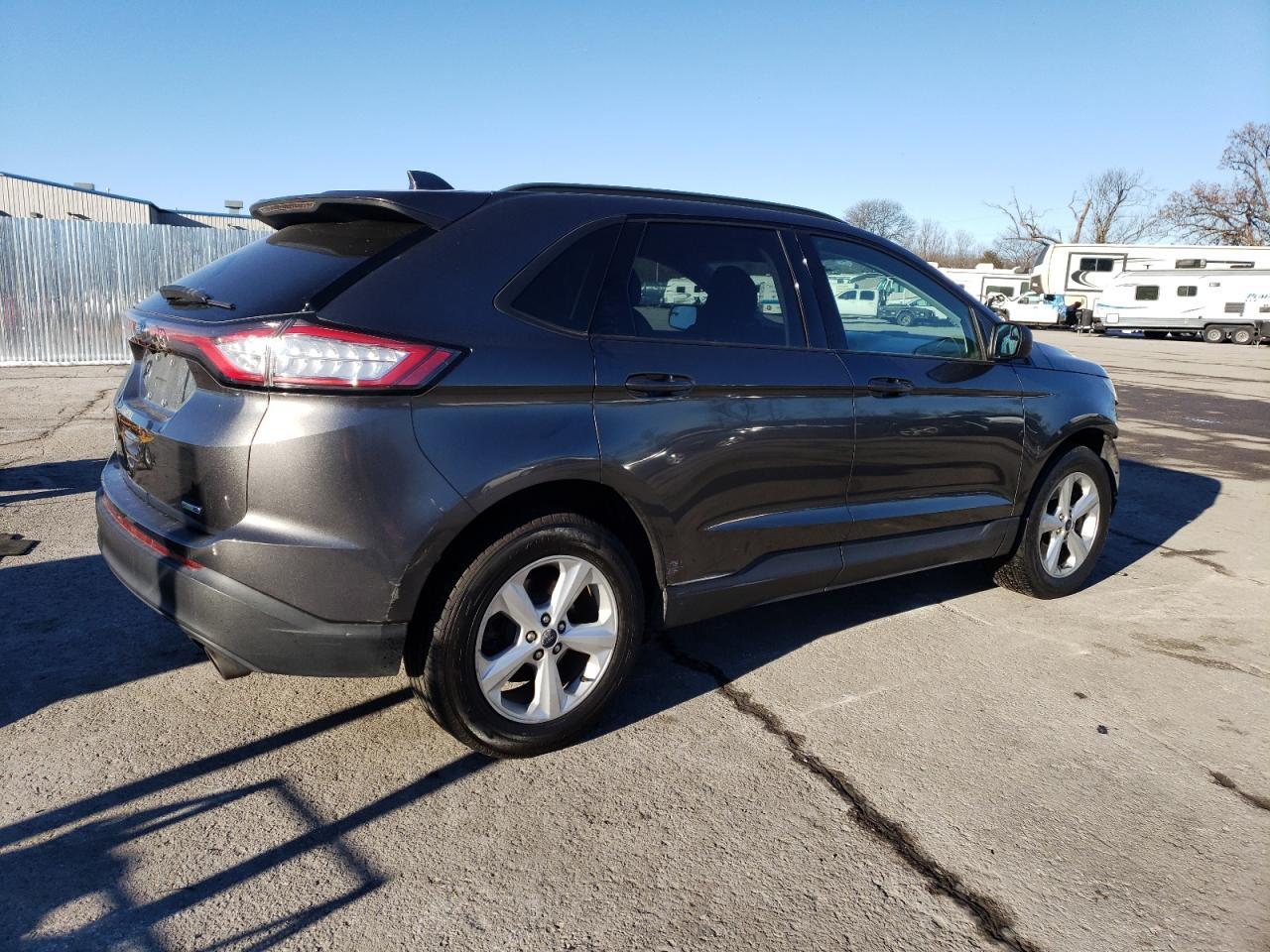 2017 Ford Edge Se - Фото 3