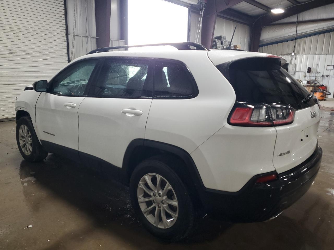 2022 Jeep Cherokee Latitude Lux - Фото 2