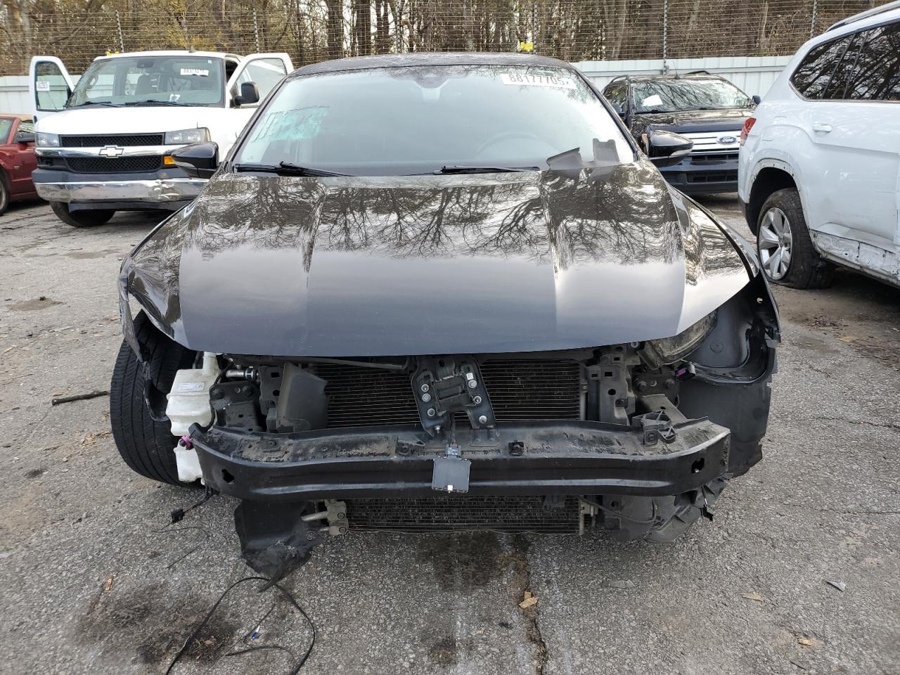 2017 Volkswagen Passat Sel Premium - Image 5