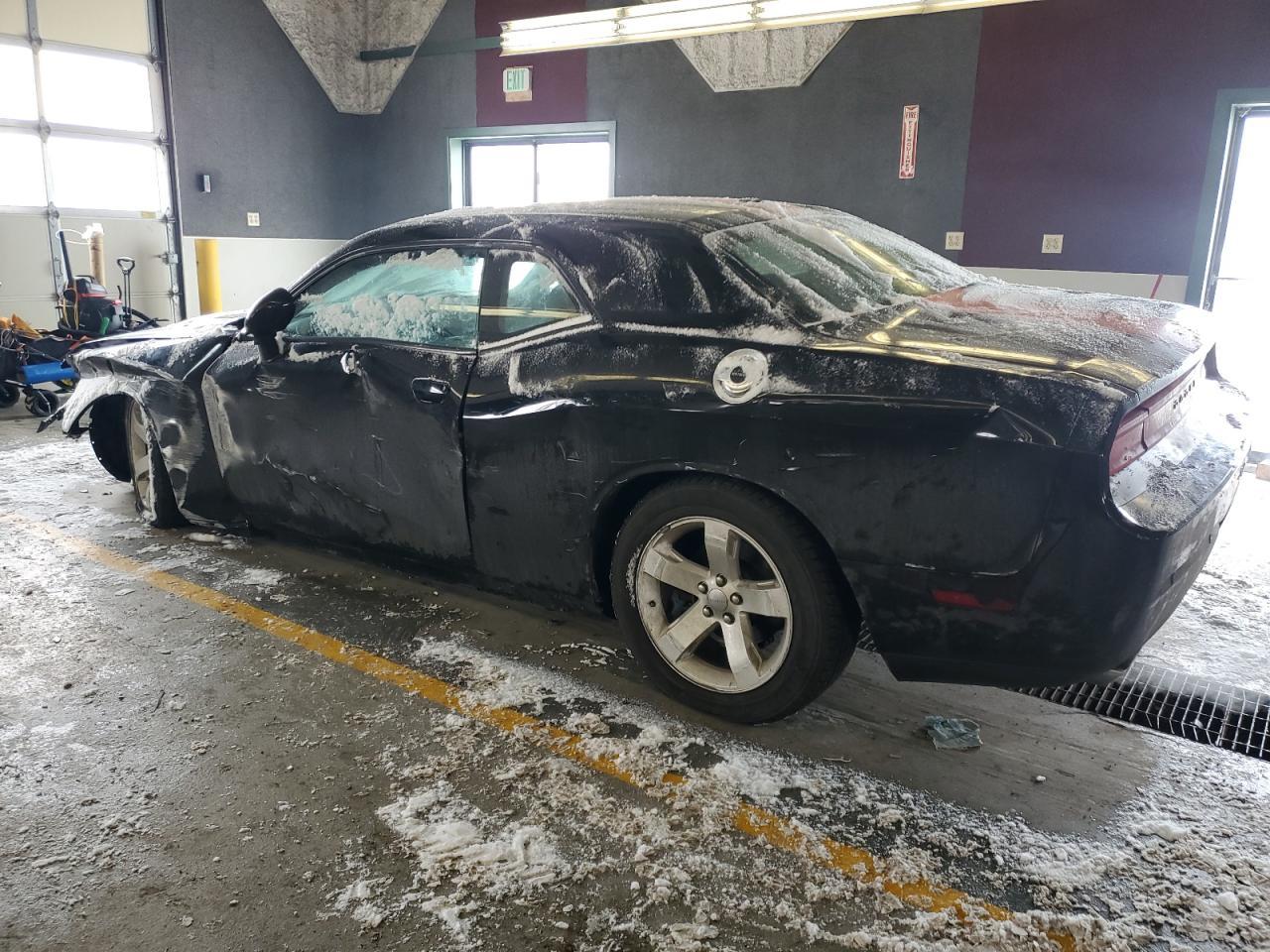 2013 Dodge Challenger Sxt - Фото 2