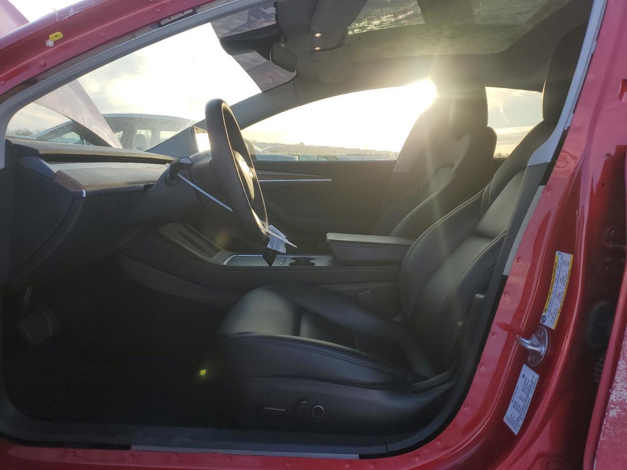 2022 Tesla Model 3 - Image 7