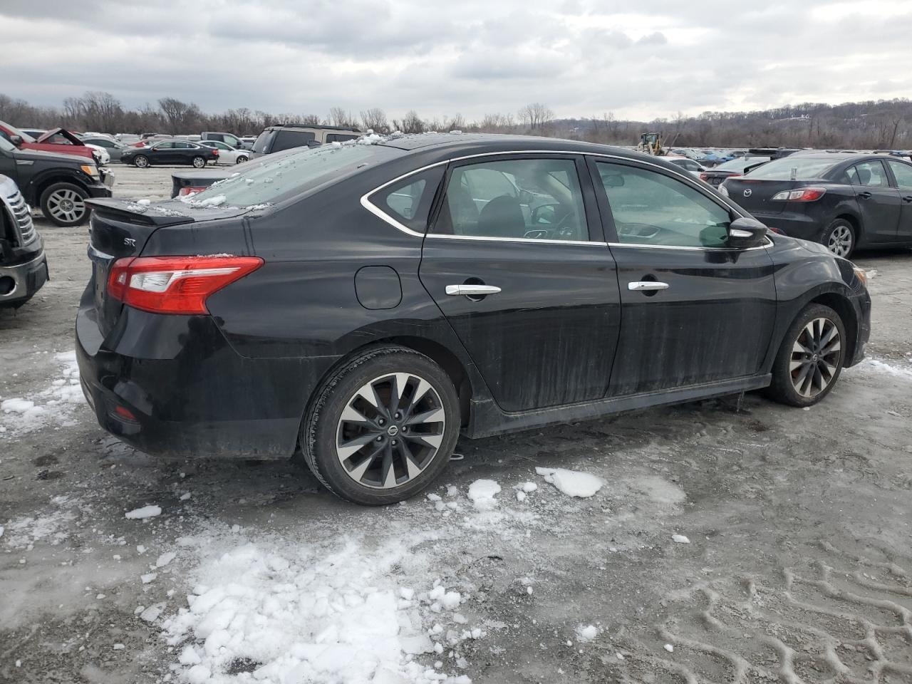 2019 Nissan Sentra S - Image 3
