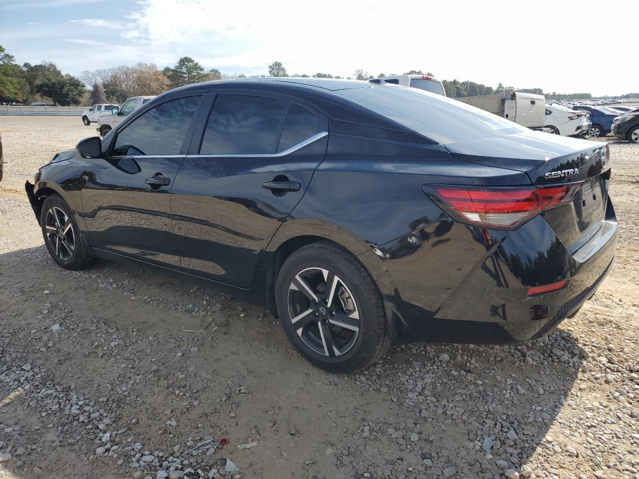 2024 Nissan Sentra Sv - Image 2