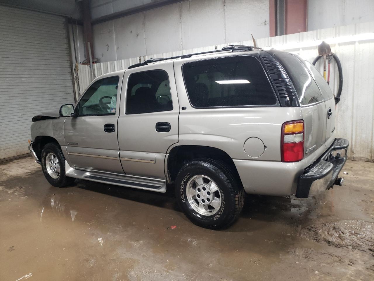 2000 Chevrolet Tahoe K1500 - Фото 2