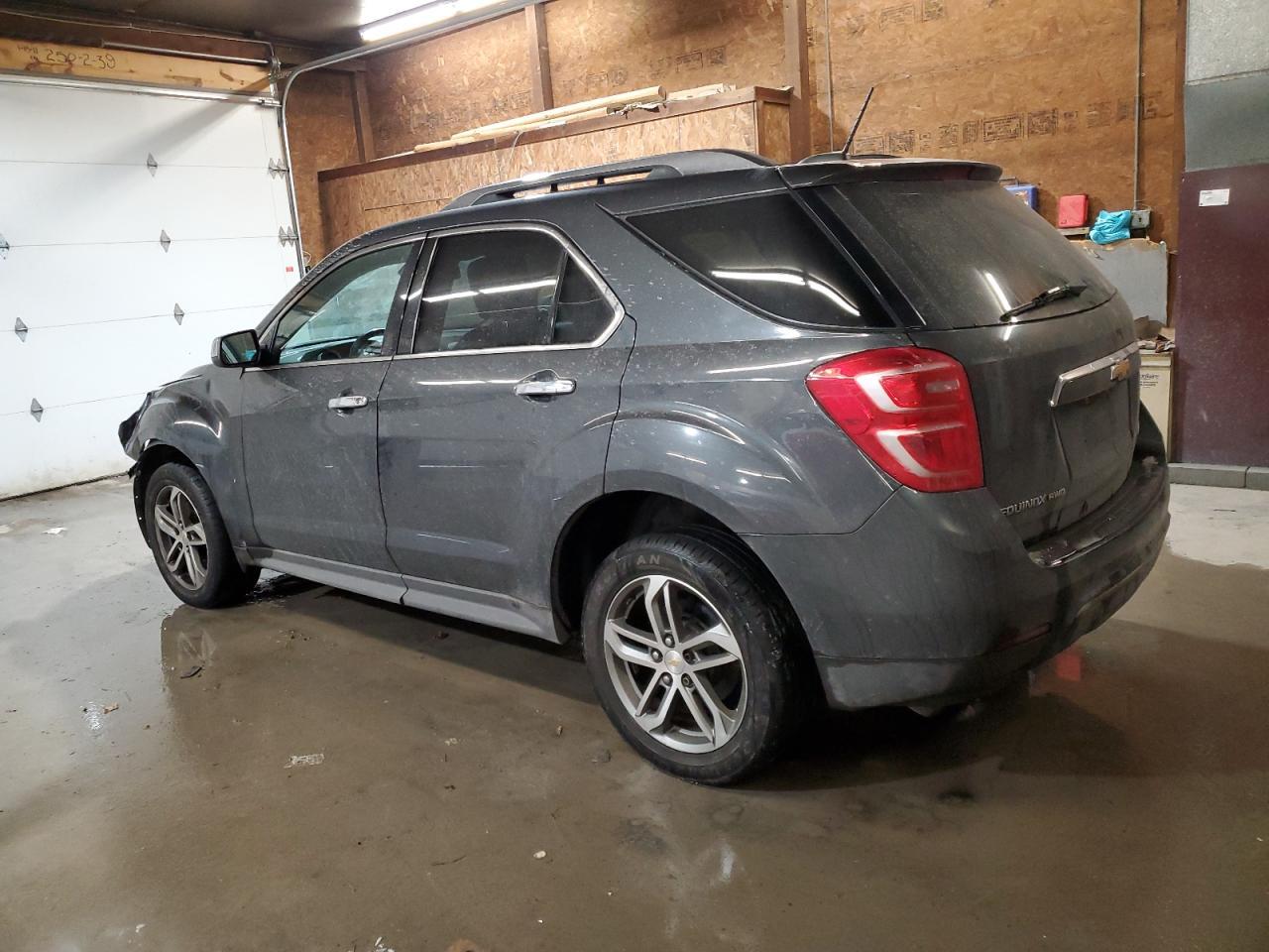 2017 Chevrolet Equinox Premier - Image 2