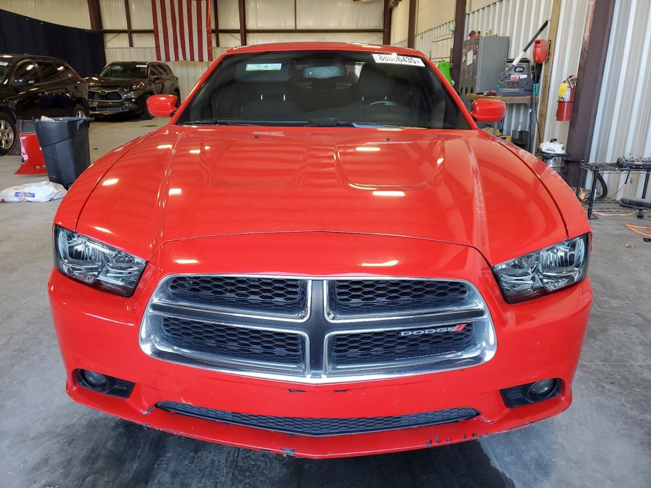 2014 Dodge Charger Sxt - Image 5