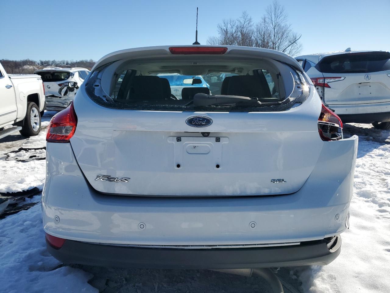 2018 Ford Focus Sel - Фото 6
