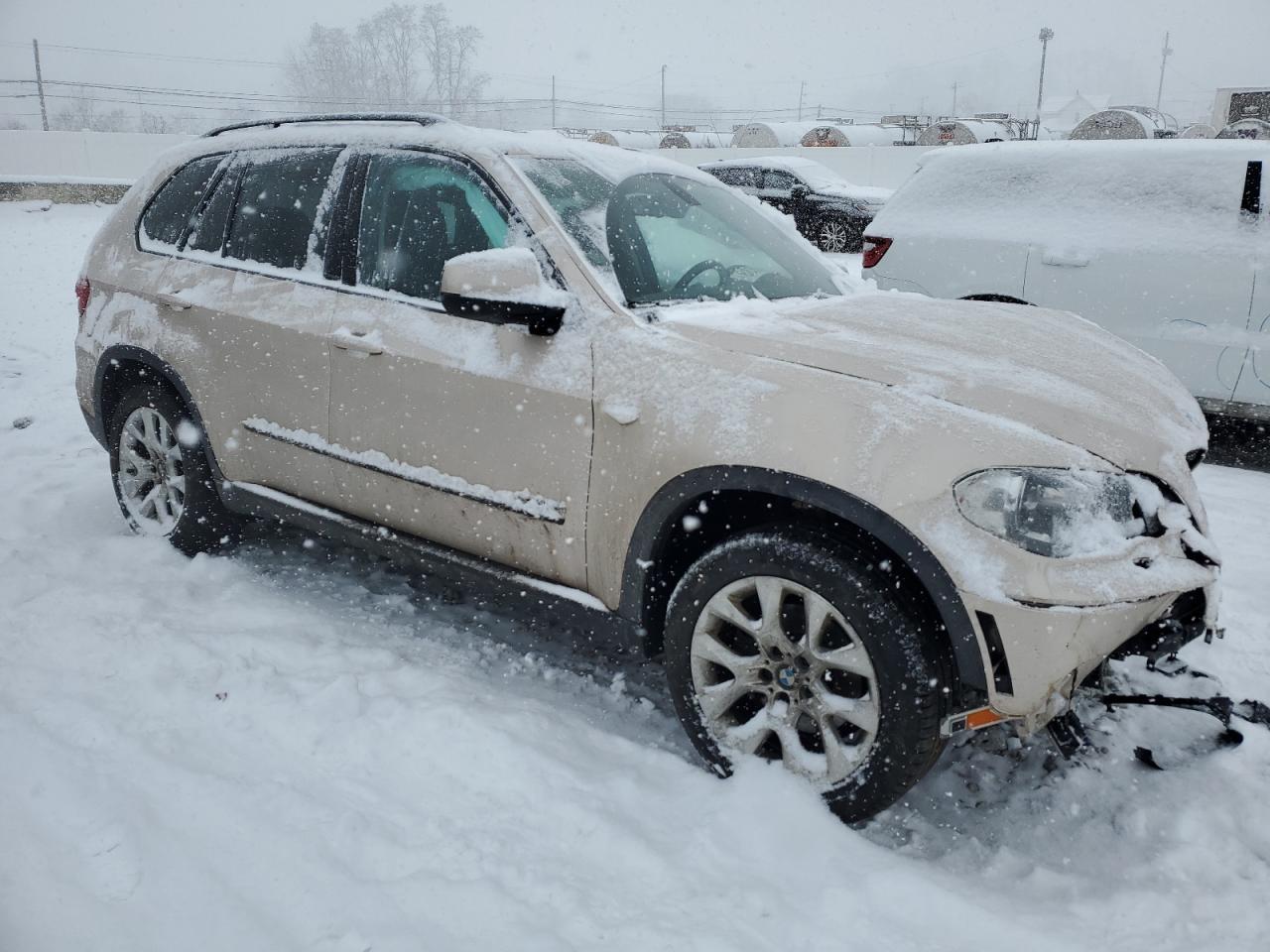 2013 BMW X5 xDrive35I - Фото 4