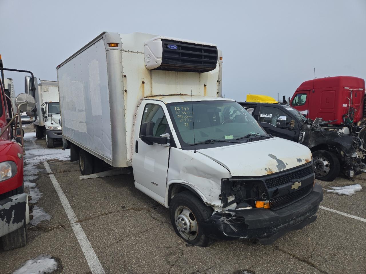 2012 Chevrolet Express G4500 - Фото 4