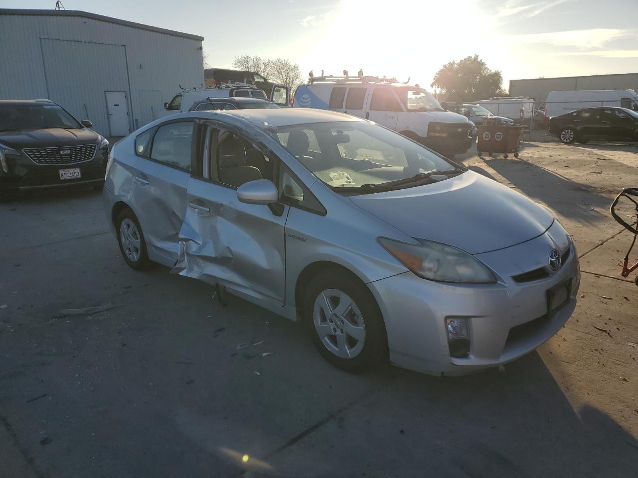2010 Toyota Prius - Image 4