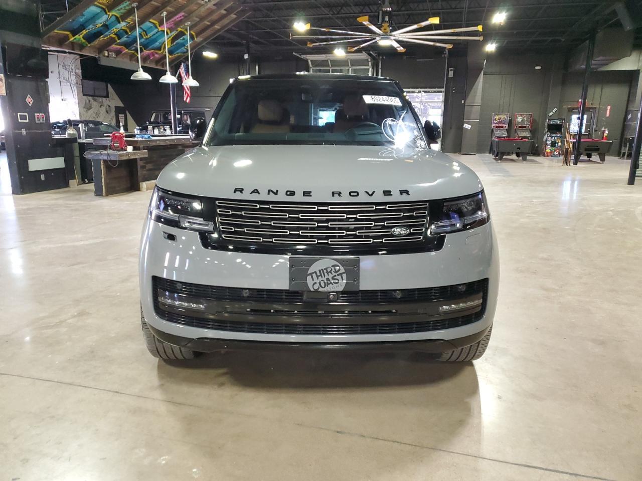 2023 Land Rover Range Rover Autobiography - Фото 2
