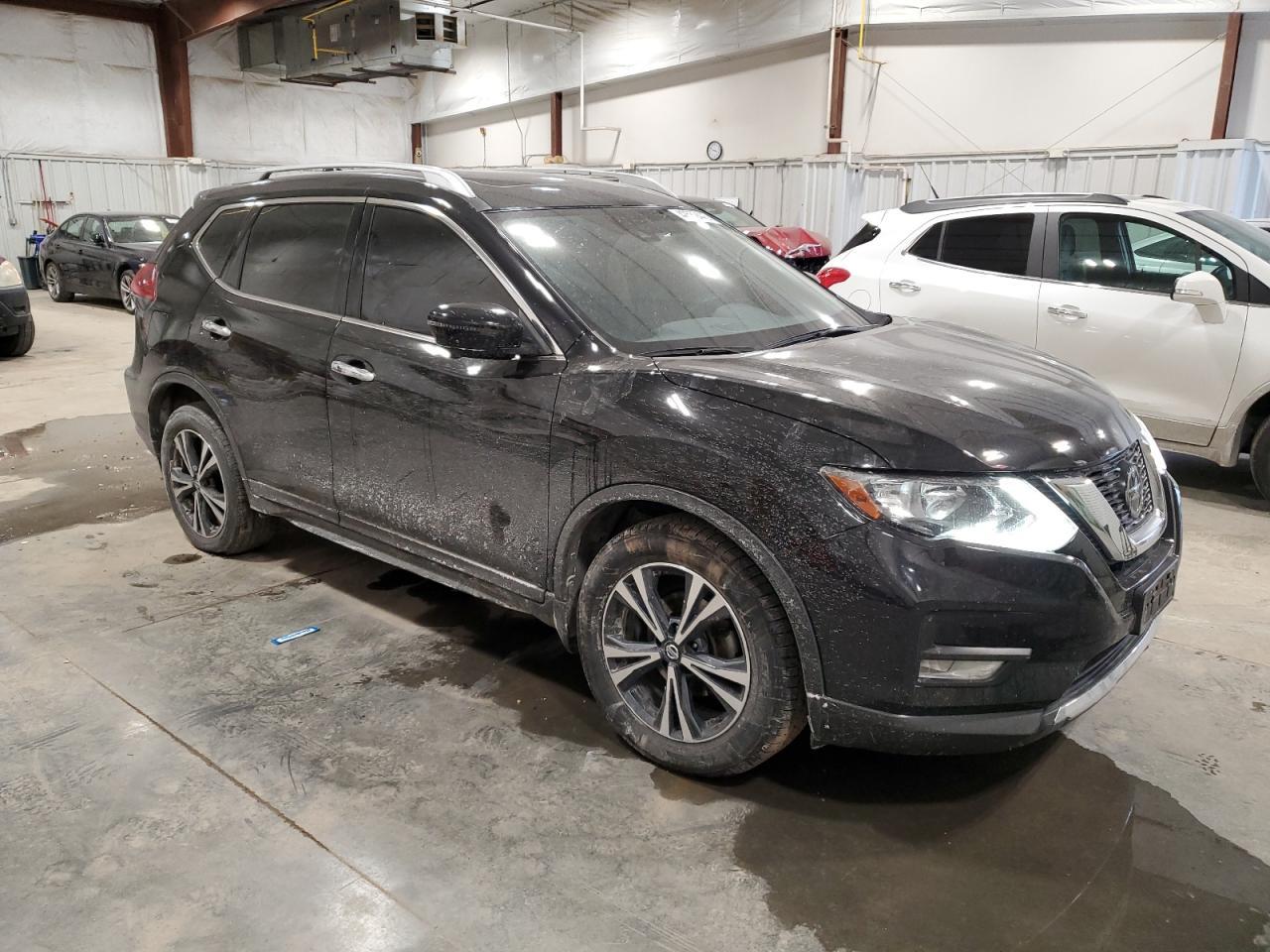 2020 Nissan Rogue S - Фото 4