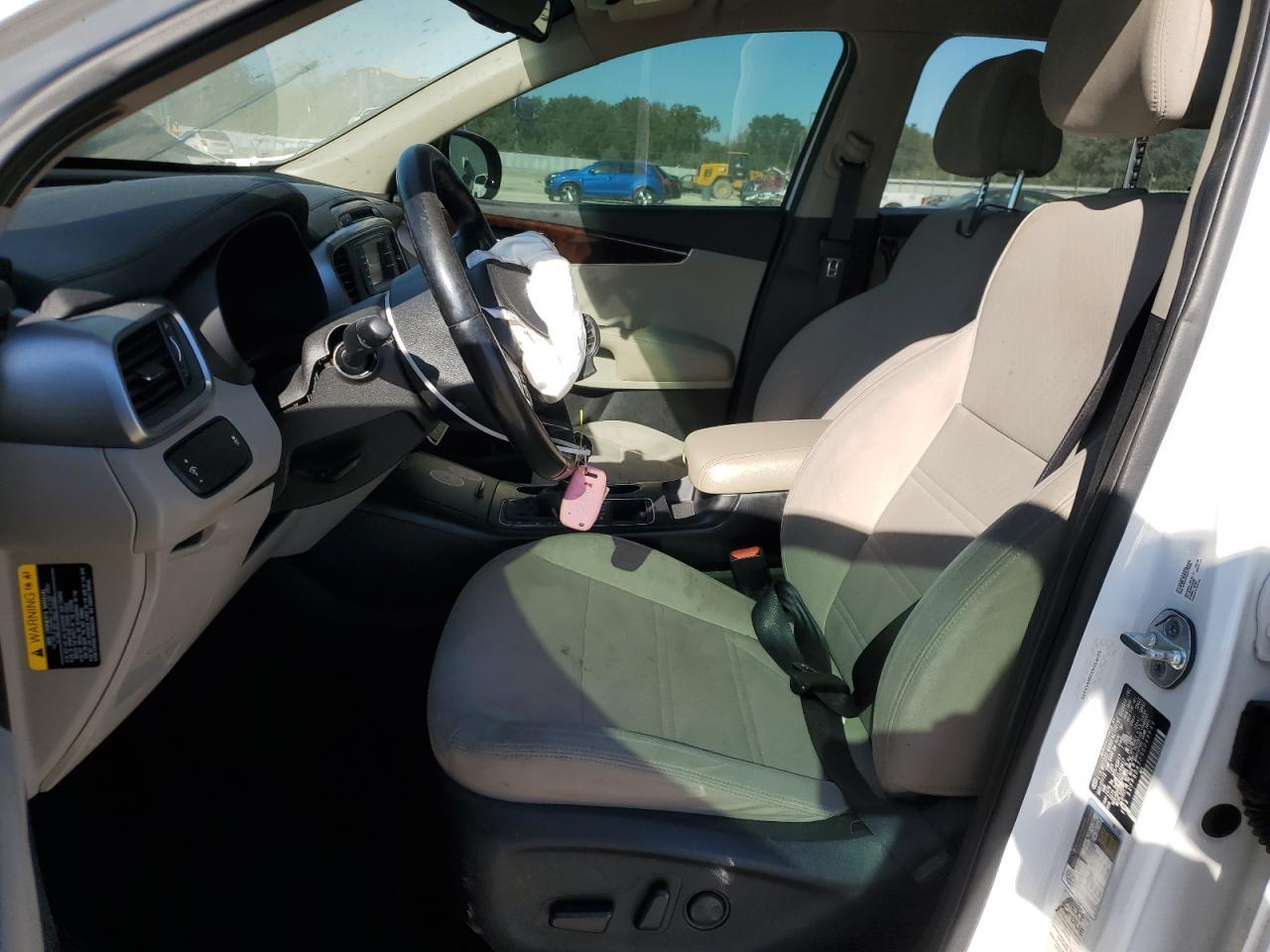 2016 Kia Sorento Lx - Image 7