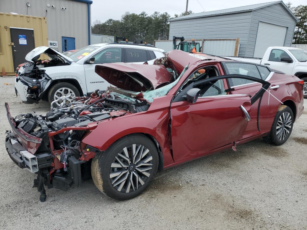 2025 Nissan Altima Sv