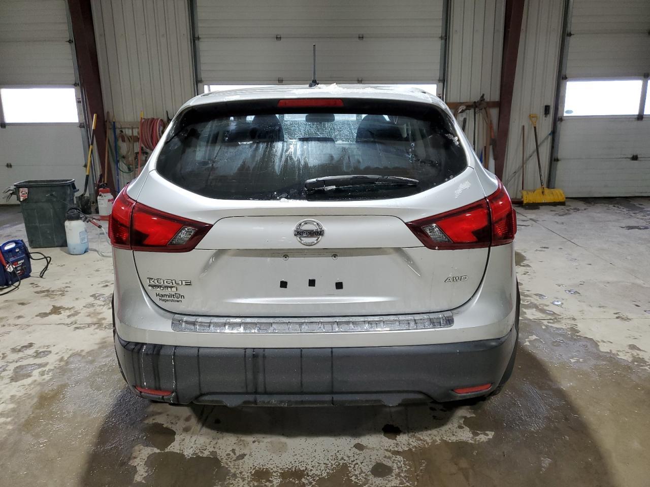 2017 Nissan Rogue Sport S - Фото 6