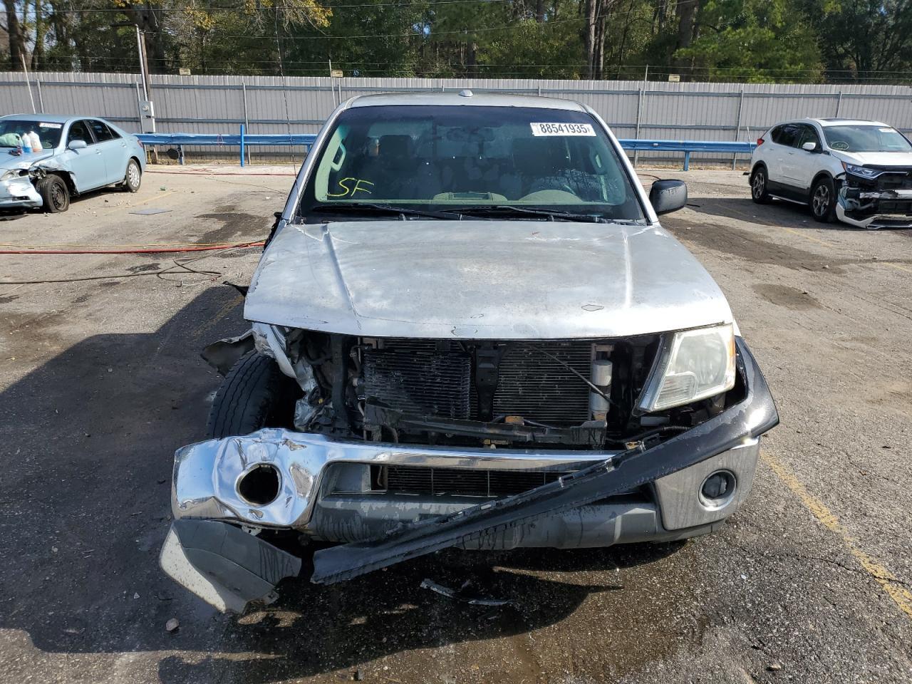 2014 Nissan Frontier S - Image 5