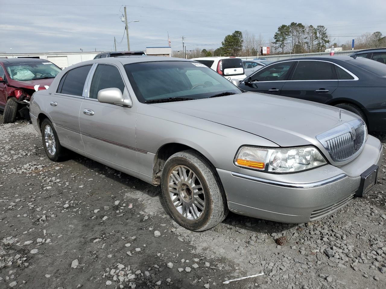 2006 Lincoln Town Car Signature Limited - Фото 4