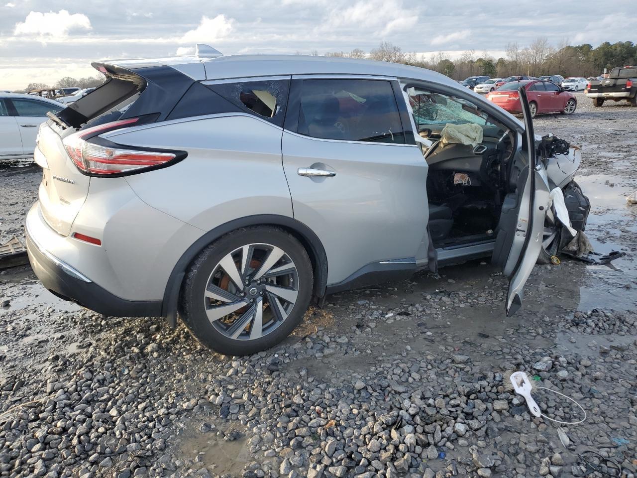 2018 Nissan Murano S - Image 3