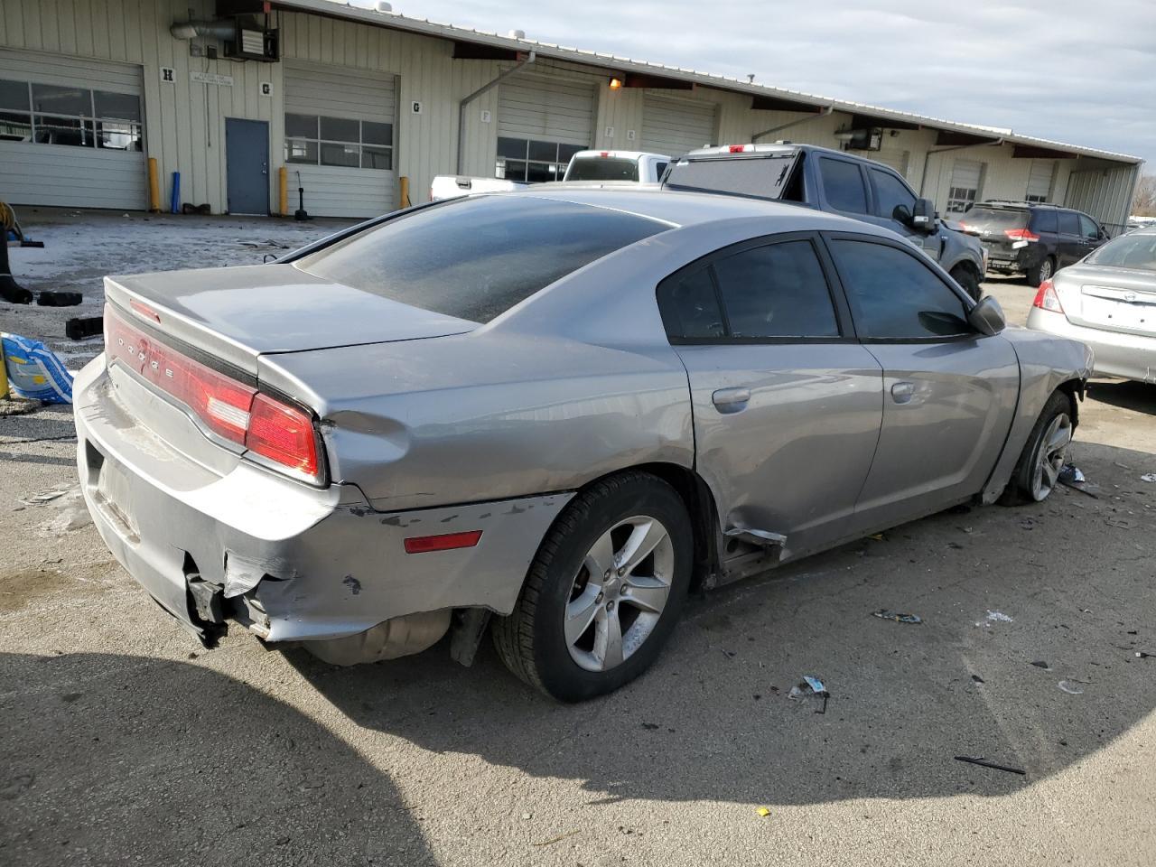 2013 Dodge Charger Se - Image 3