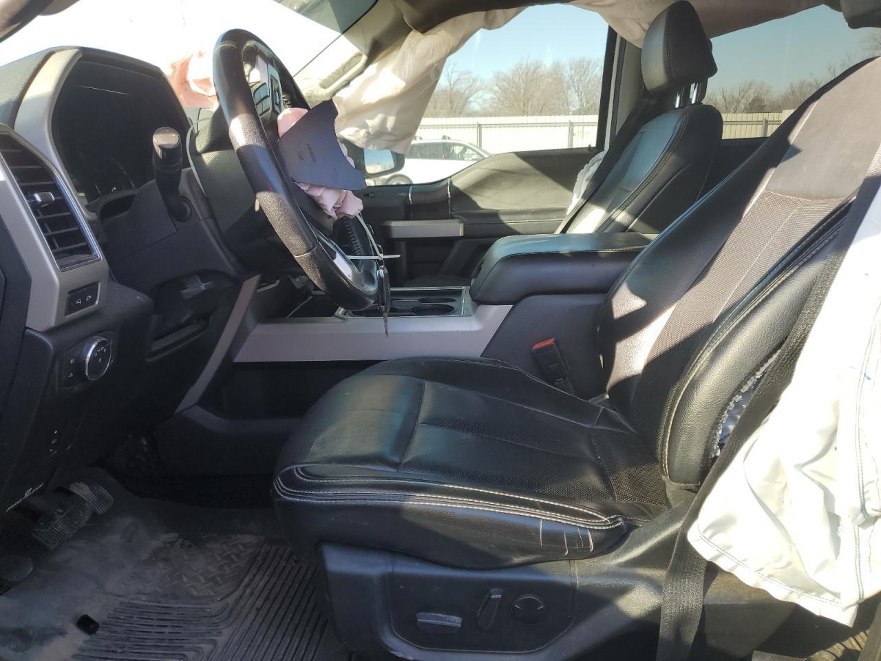 2021 Ford F250 Super Duty - Фото 7