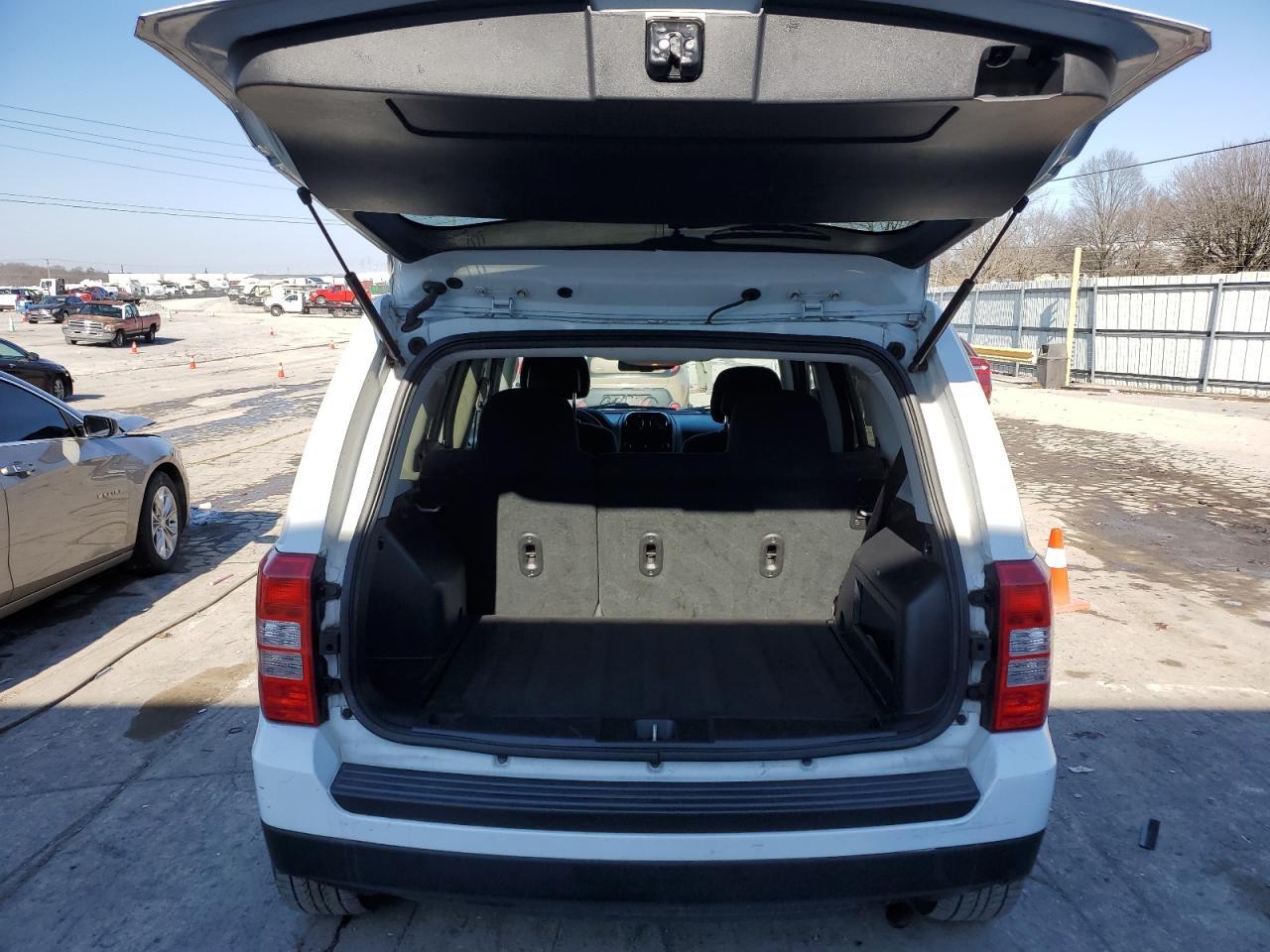 2017 Jeep Patriot Sport - Image 6