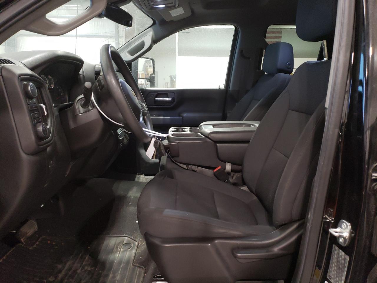 2021 Chevrolet Silverado K2500 Custom - Фото 7