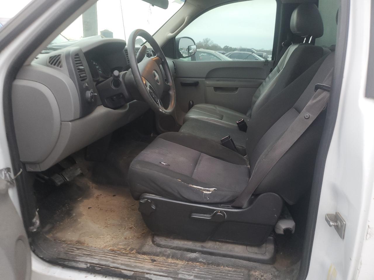 2012 GMC Sierra C1500 - Image 7