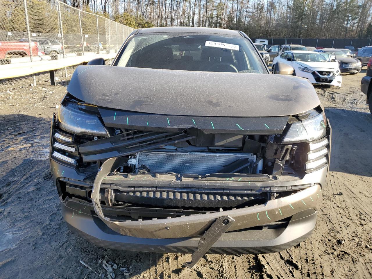 2025 Nissan Kicks Sv - Image 5