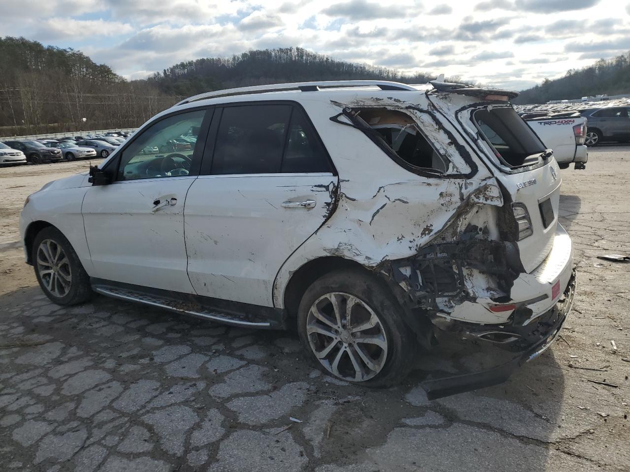 2016 Mercedes-Benz Gle 350 - Image 2