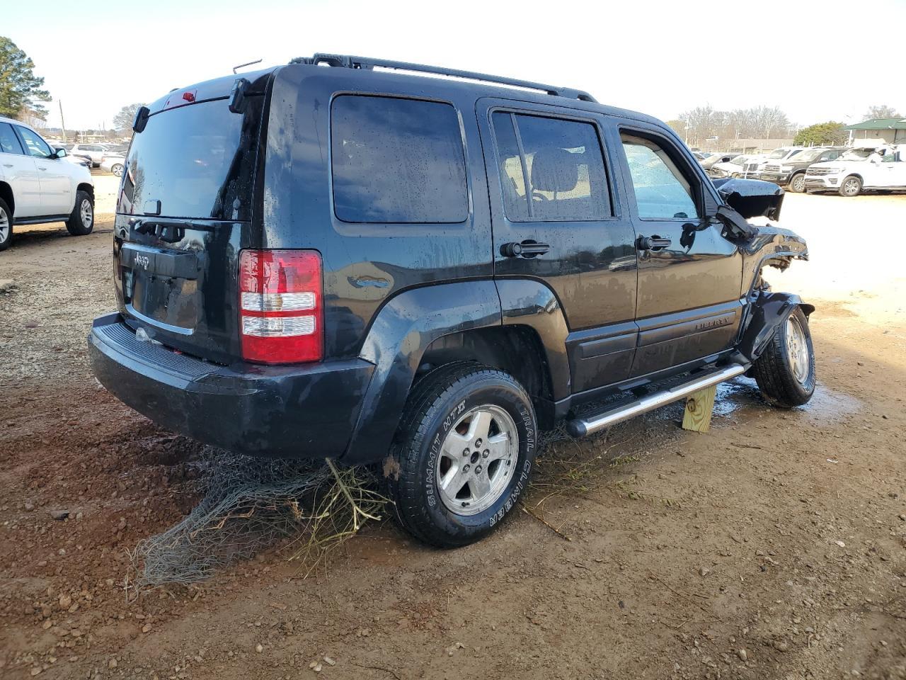 2010 Jeep Liberty Sport - Фото 3