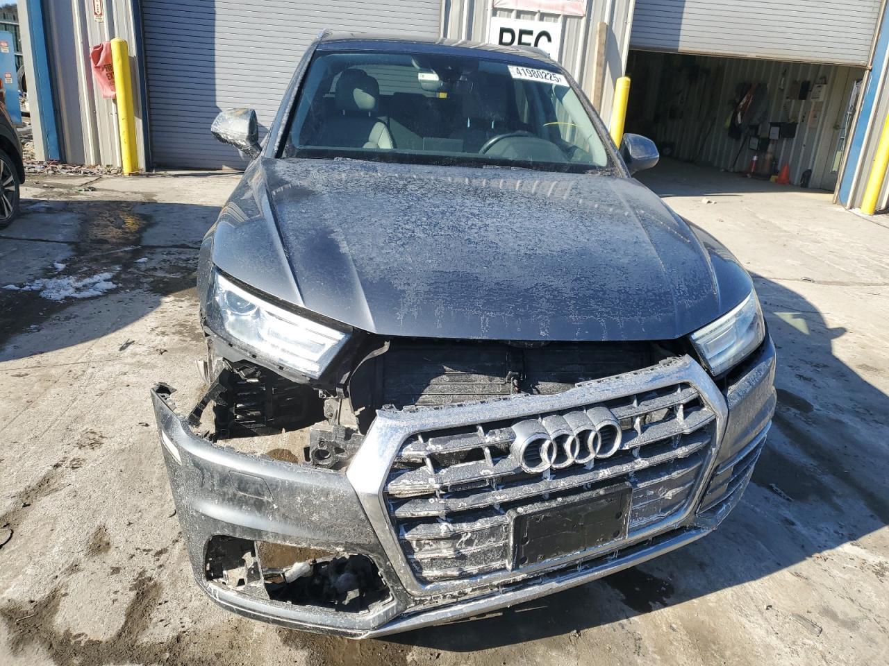 2019 Audi Q5 Premium - Image 5