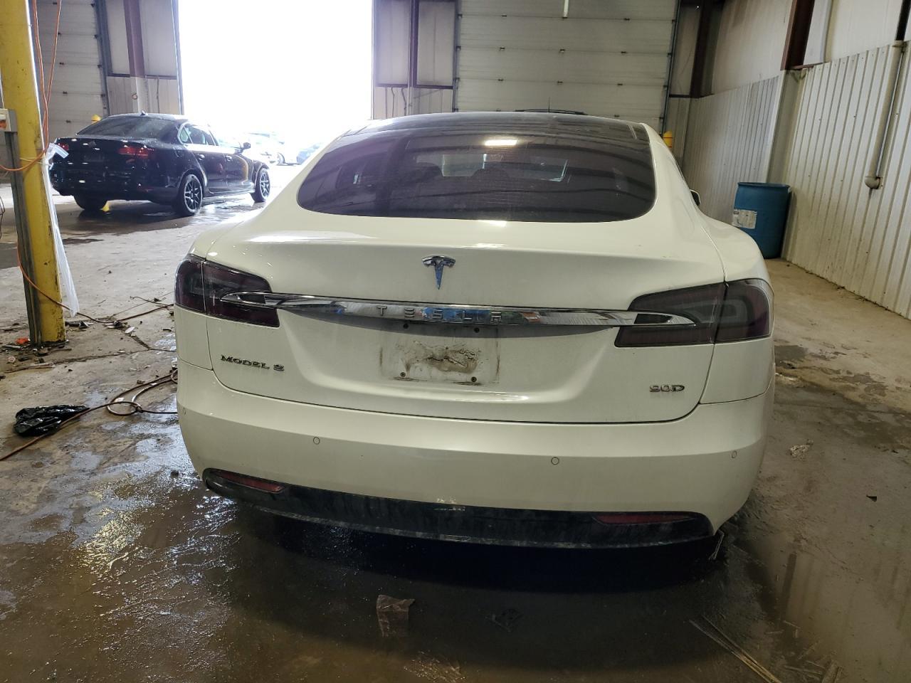 2017 Tesla Model S - Фото 6